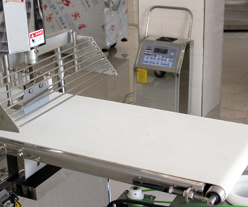 和平AORODO牌移动臭氧发生器